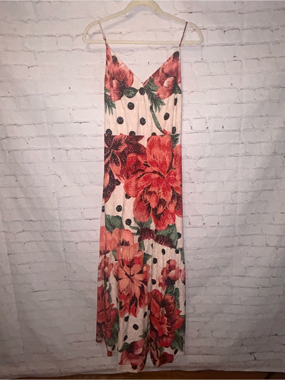 Farm Rio Riviera Eyelet Maxi
Dress size 8 - Picture 2 of 13